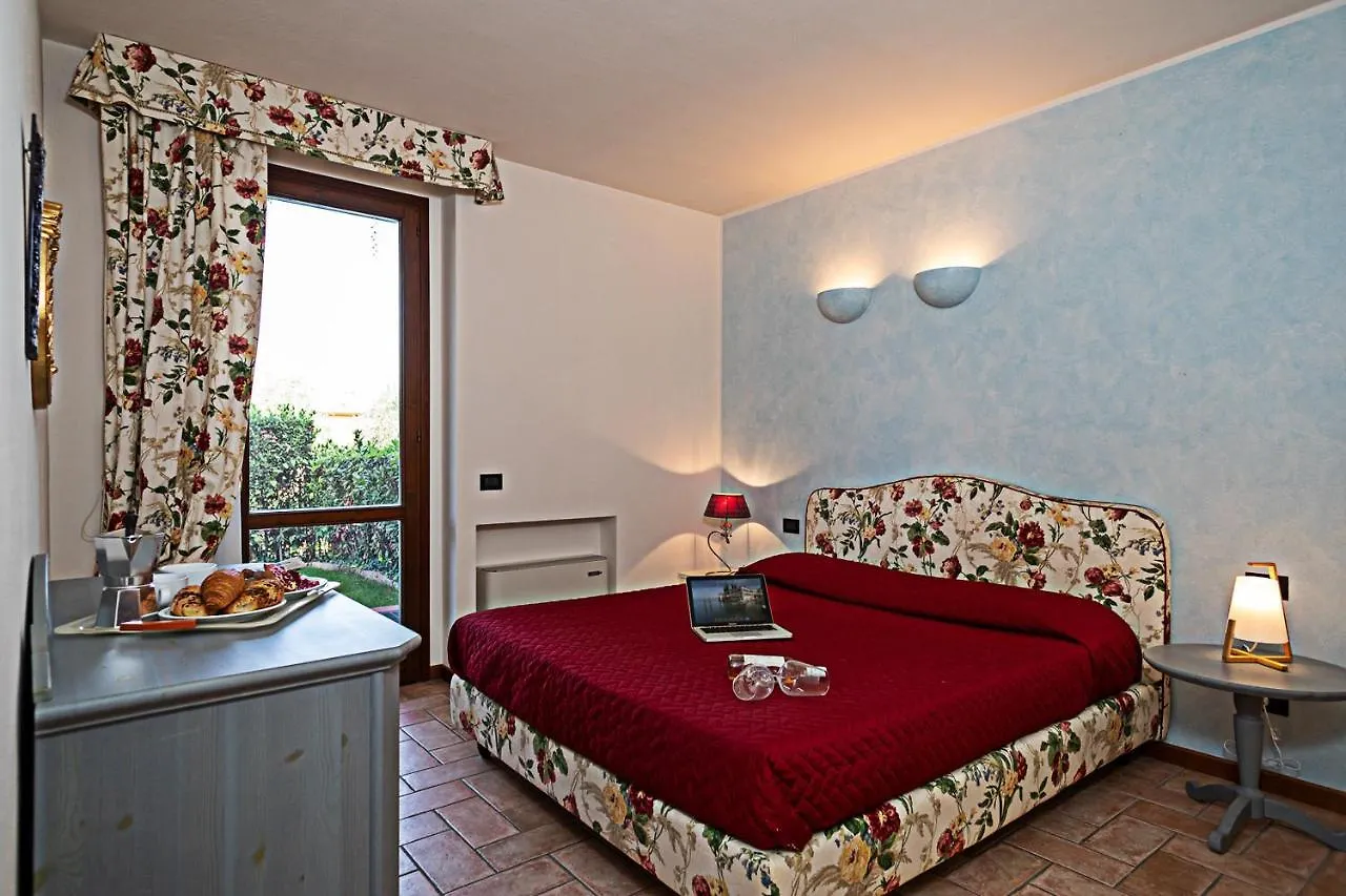 Apartment Iris - Regarda Travel Lazise